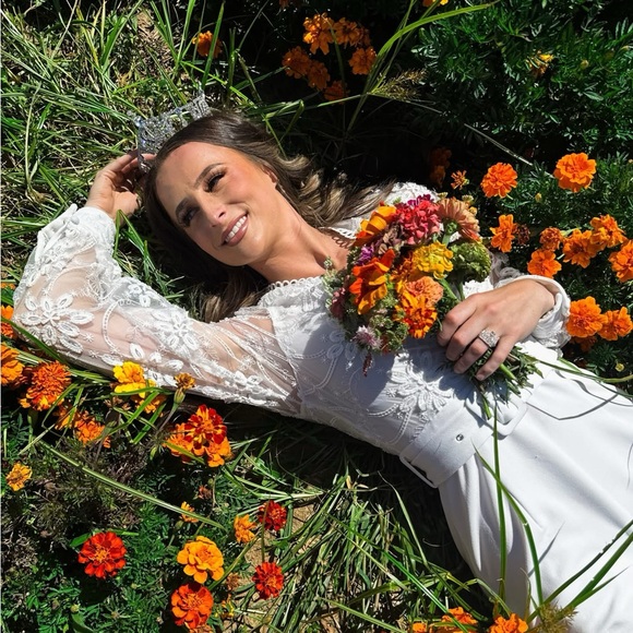 Meet your Posher, Kayla - Picture 11 of 16